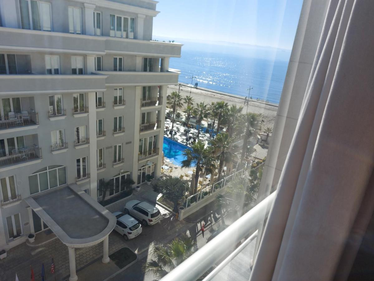 Bral Apartments 8 Two-Bedroom Beachfront Durrës Exterior foto